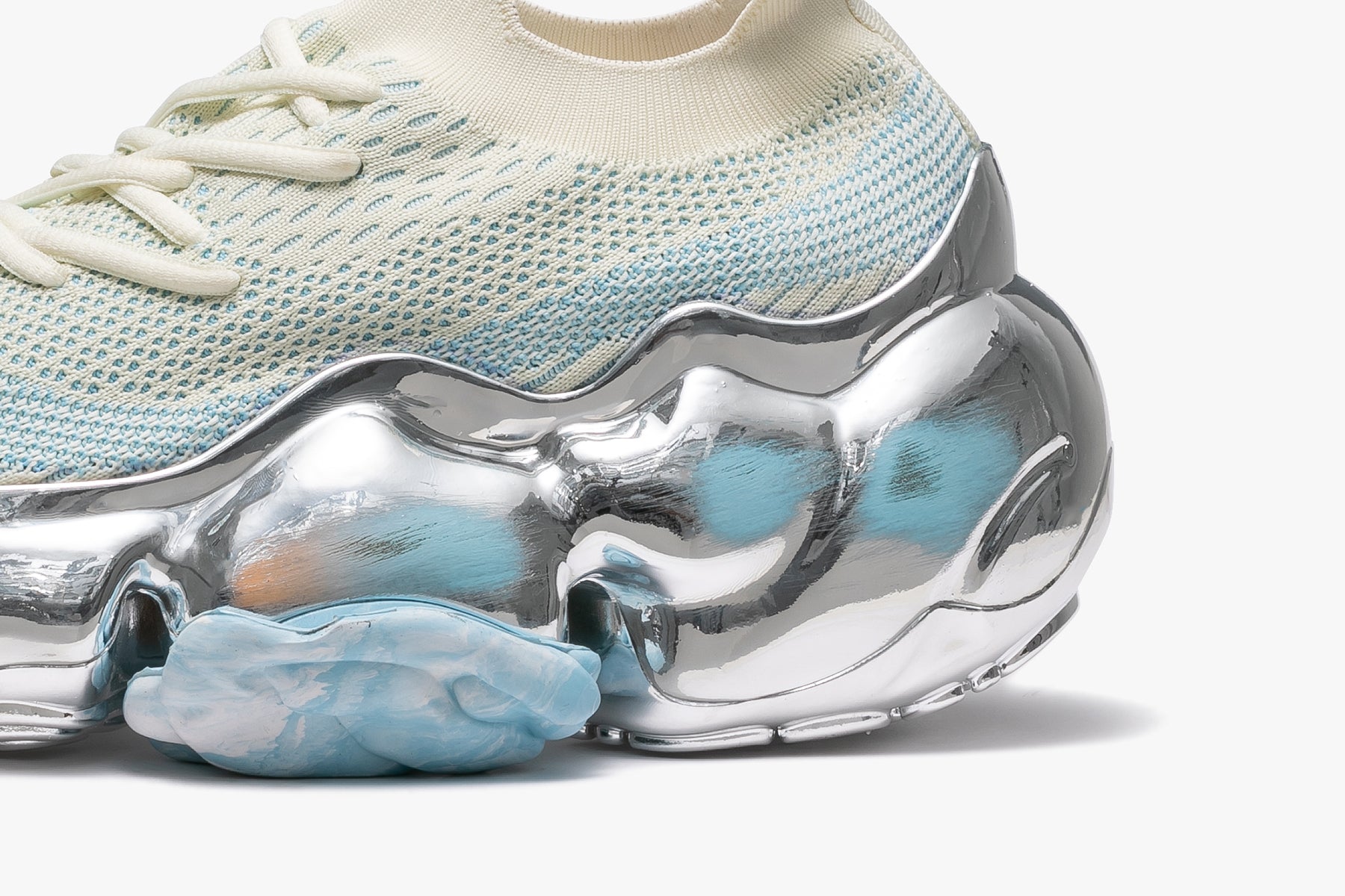 grounds MOOPIE CHROME SCRATCH - CREAM SKY / CHROME