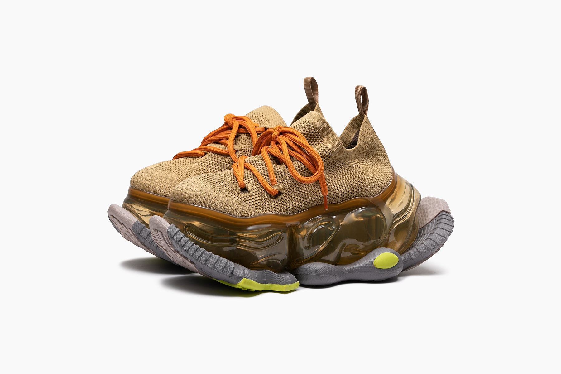 grounds SKYSCRAPER FALCON　CAMEL BROWN / DIRTY BROWN