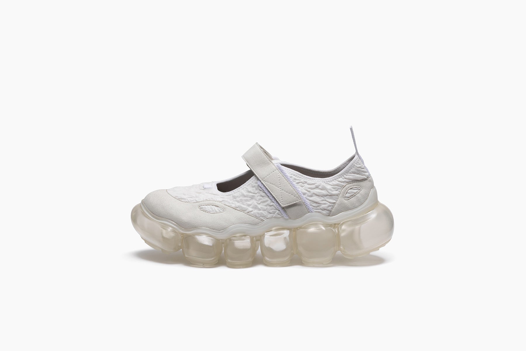 grounds JEWELRY MARY JANE　WHITE WRINKLE / CLEAR