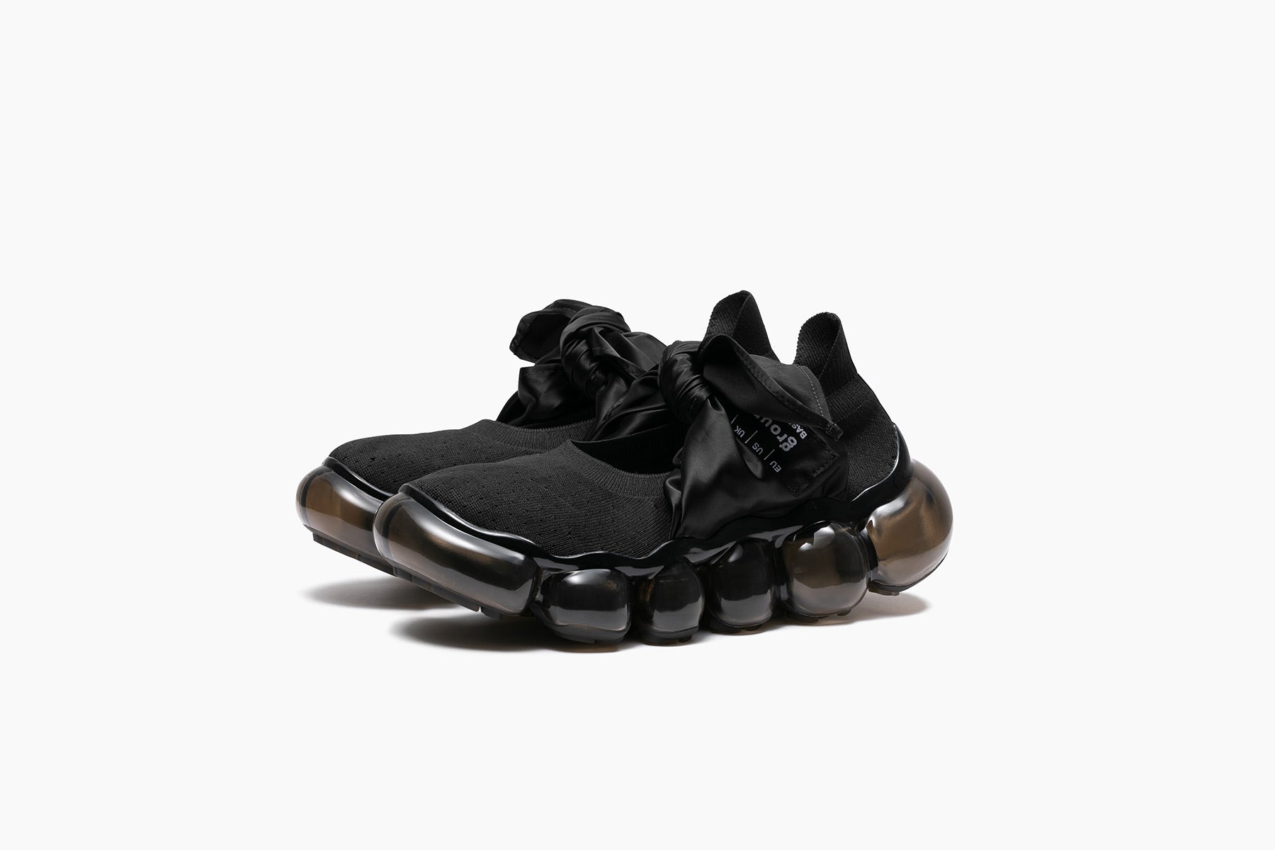 grounds JEWELRY HANKIE PUMPS　BLACK / BLACK