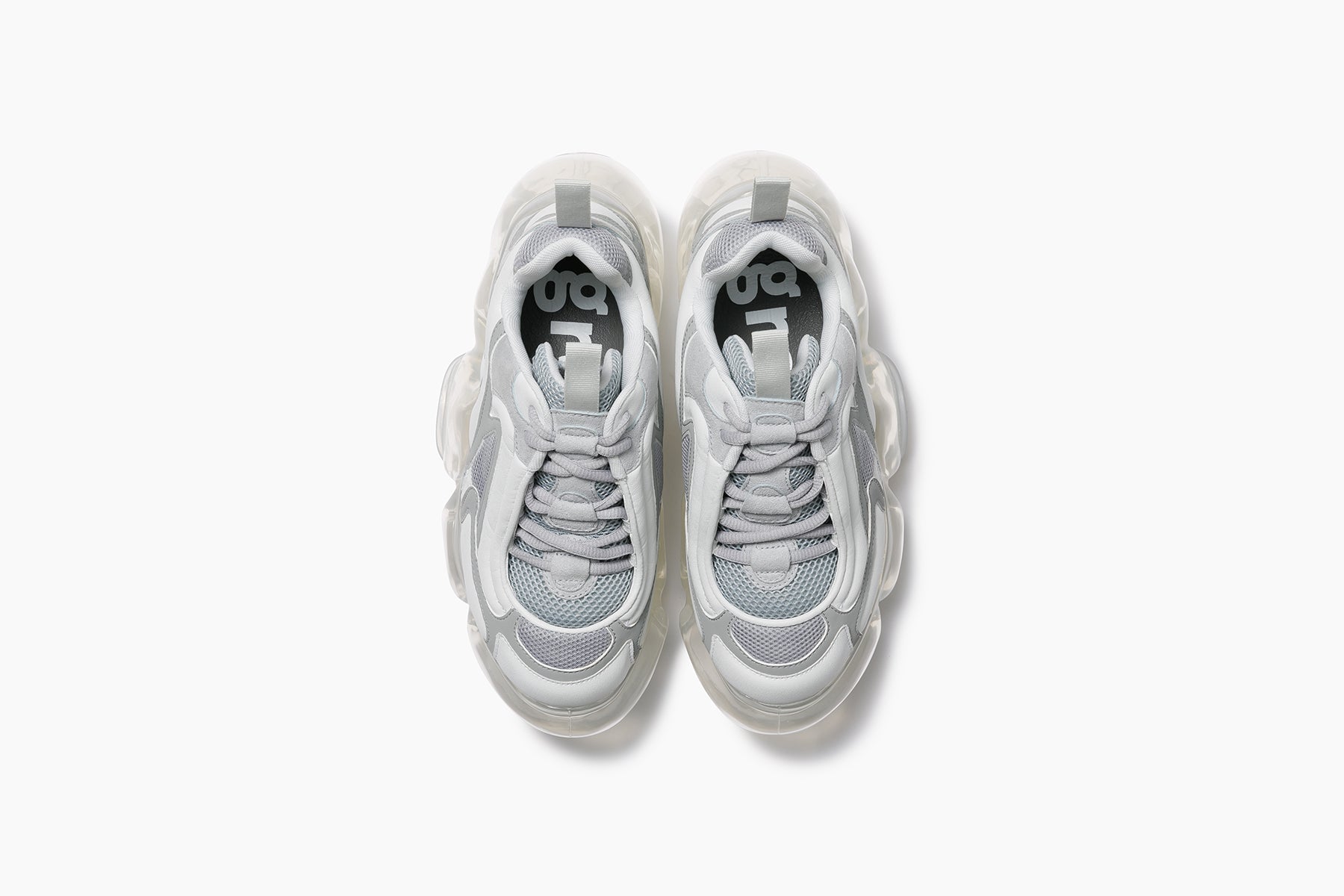 grounds MOOPIE FLIPPER　WHITE GRAY / CLEAR