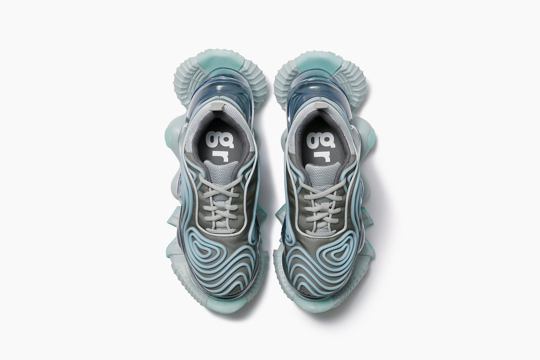 grounds SKYSCRAPER FALCON OPHIDIAN　GRAY ASH BLUE / ICE GRAY