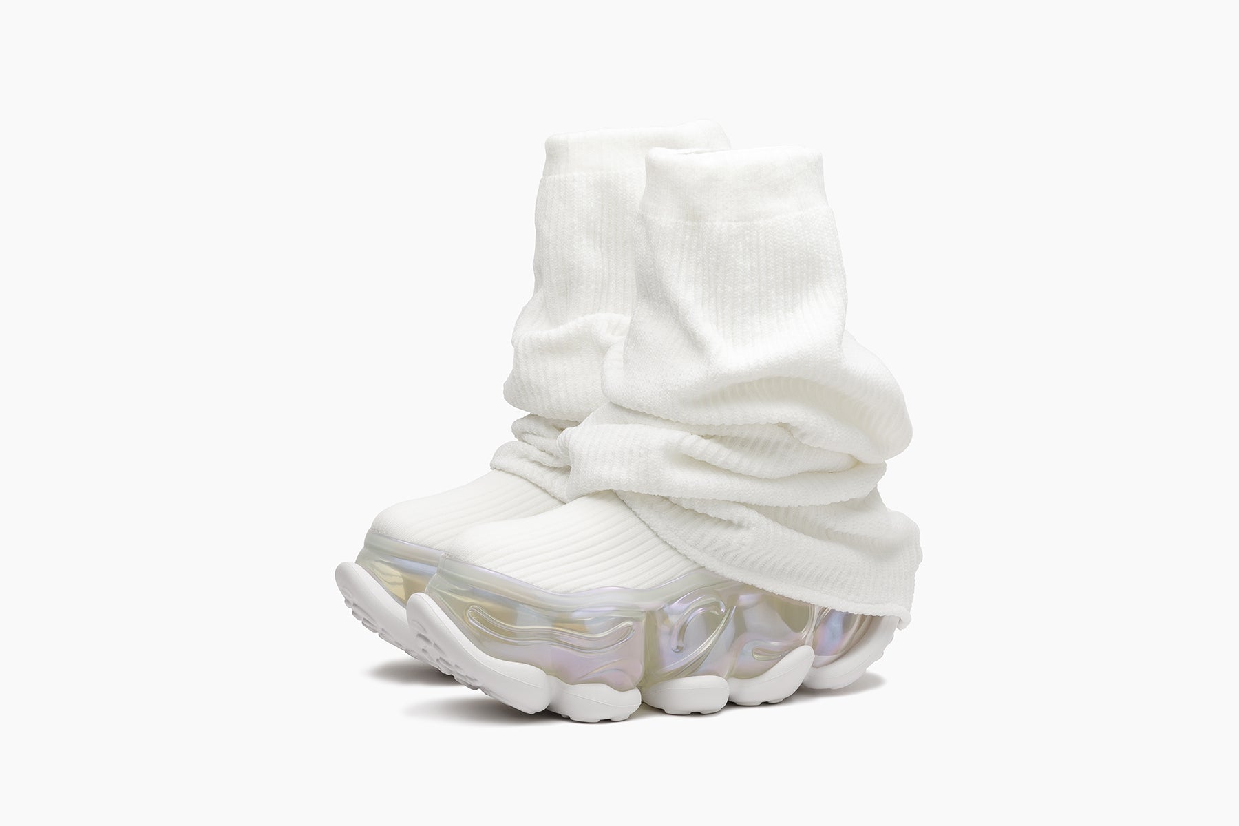 grounds SKYSCRAPER LOOSE SOCKS KNIT WHITE / AURORA