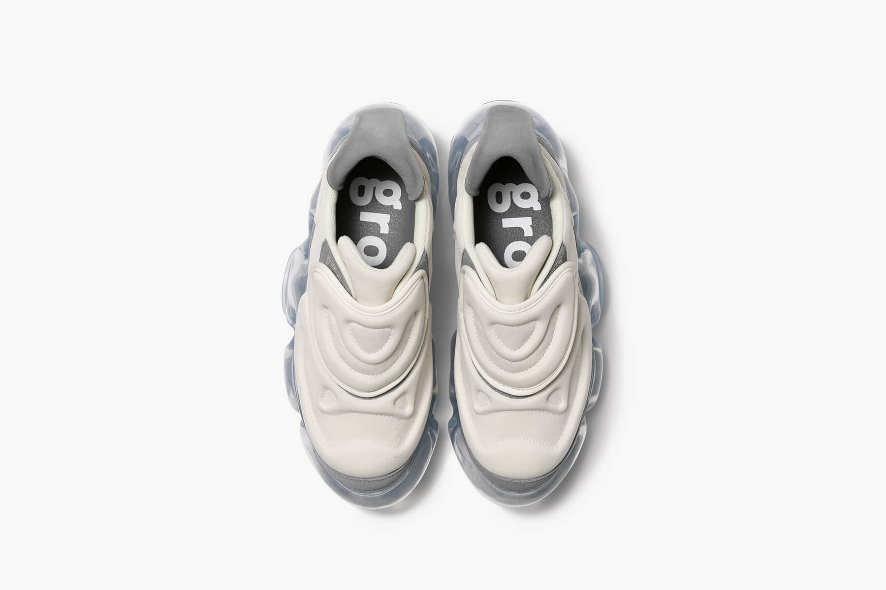 靴 Grounds MOOPIE NAZCA OFF WHITE MOOPIE NAZCA - OFF WHITE / ICEGRAY (ムーピー ナスカ オフホワイト